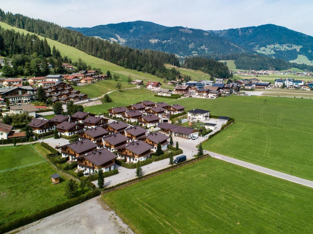 Alpenchalets Flachauer Gutshof Bagian luar foto