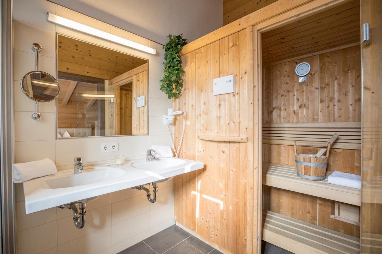 Alpenchalets Flachauer Gutshof Bagian luar foto