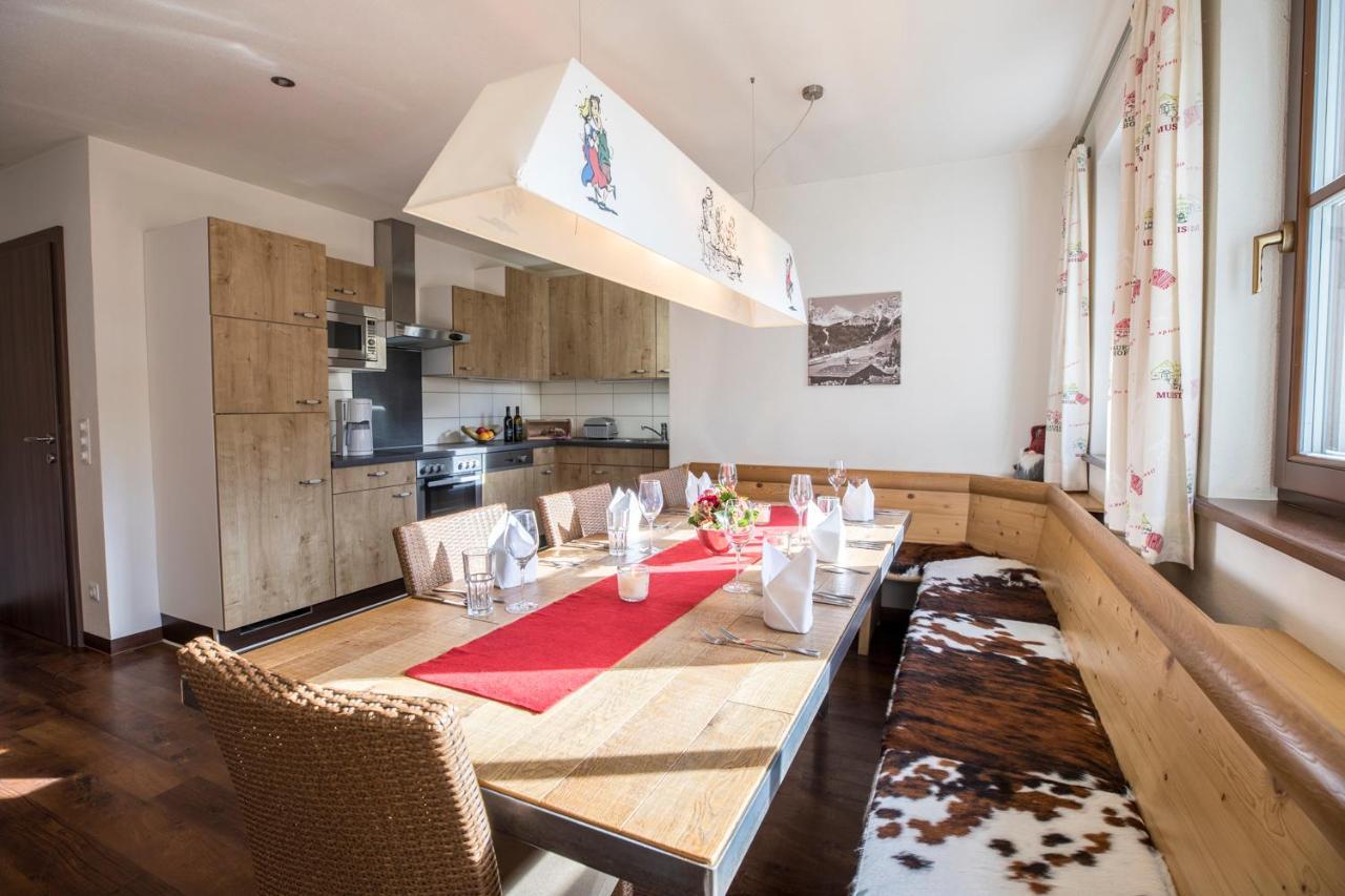 Alpenchalets Flachauer Gutshof Bagian luar foto